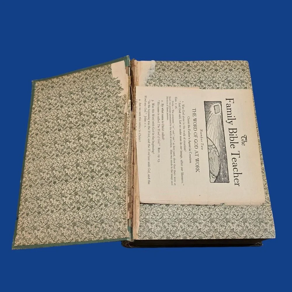 Antique 1915 Bible Readings For the Home Circle with 300 Christian Illustrations